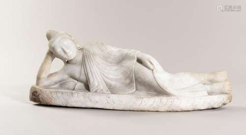 A LARGE MARBLE STATUE OF A RECUMBENT BUDDHA, c. 1920s