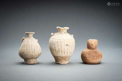 A GROUP OF THREE ANCIENT POTTERY VESSELS