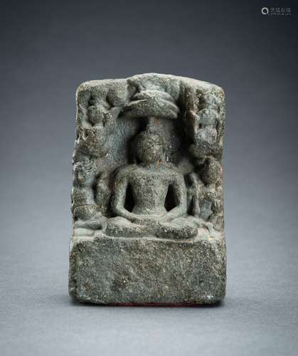 A STONE STELE OF A TIRTHANKARA, 16th – 17th CENTURY