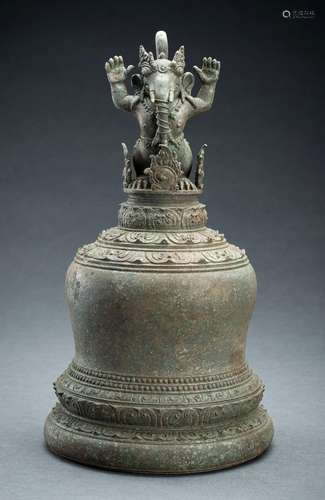 A LARGE JAVANESE ‘GANEHSA’ BRONZE TEMPLE BELL