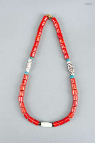 A NAGALAND DZI AND CORAL GLASS NECKLACE, c. 1900s