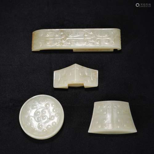 A SET OF WHITE JADE ORNAMENTS,QING