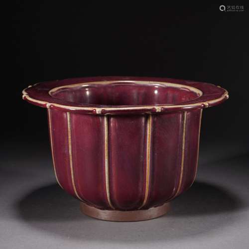 A RED GLAZE PORCELAIN FLOWERS BASIN,QING