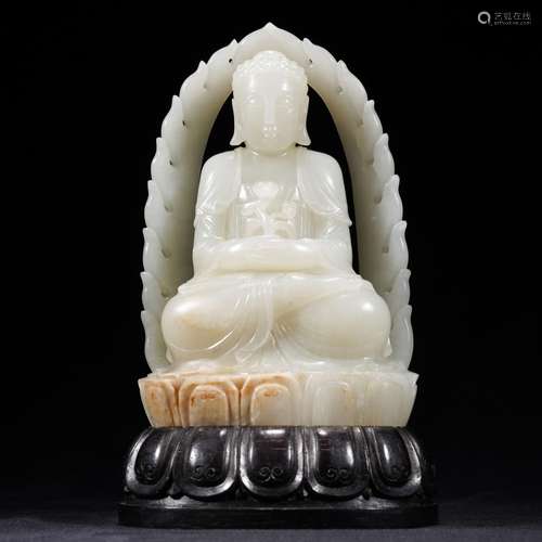 A WHITE JADE FIGURE OF BUDDHA STATUE,QING