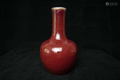 清中期霁红釉天球瓶