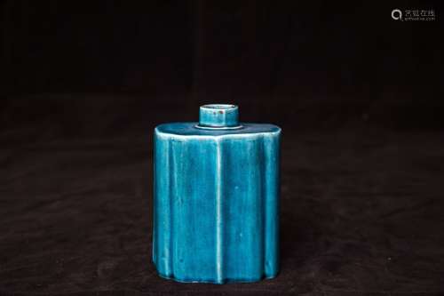 清中期孔雀蓝釉菱形茶叶罐