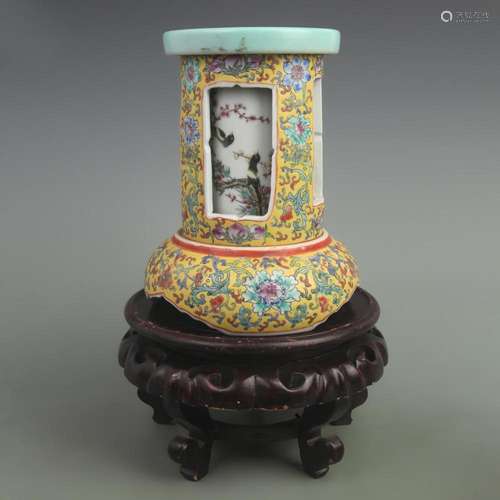 FAMILLE ROSE LUCKY MAGPIE PAINTING PORCELAIN PEN HOLDER