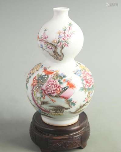 ENAMEL COLOR FLOWER AND BIRD PATTERN CALABASH STYLE BOTTLE