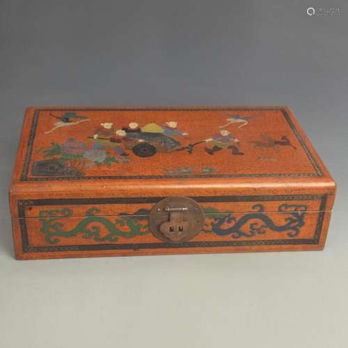 A FINE CHINESE LACQUER BOY PATTERN PAINTED WOODEN JEWELRY BO...