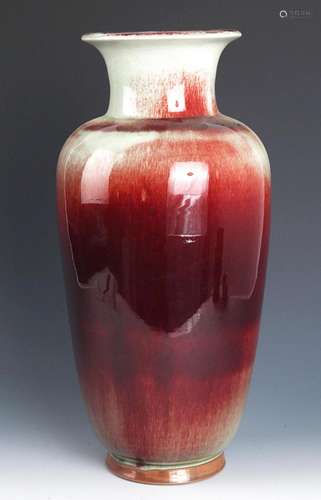 A JUN KILN RED COLOR PORCELAIN VASE