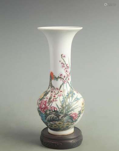 FAMILLE ROSE MAGPIE PERCHING MEI STYLE PORCELAIN VASE