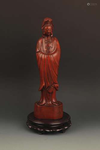 A FINELY CARVED BOXWOOD FIGURE OF GUAN YIN