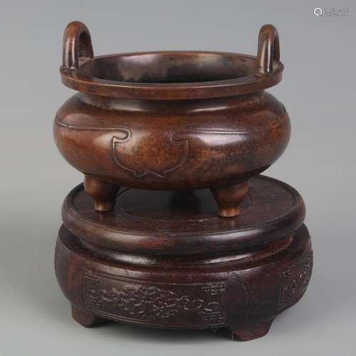 MING DYNASTY STYLE A FINE THREE FOOT BRONZE CENSER