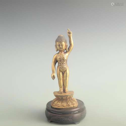 A FINE YOUNG SAKYAMUNI GILT BRONZE STATUE