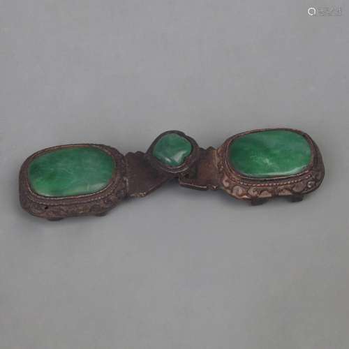 A FINE JADE MADE BELT BUCKLE