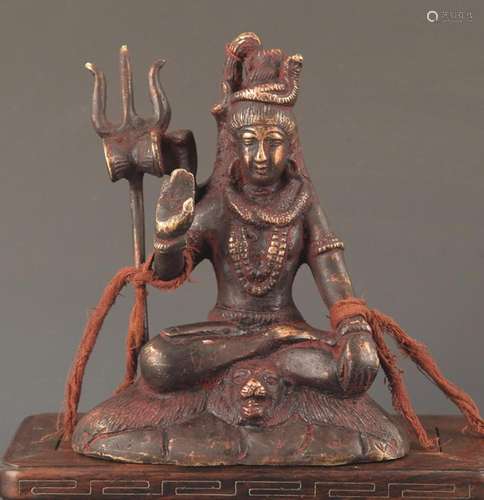 A FINE TAOIST BRONZE BUDDHA STATUE