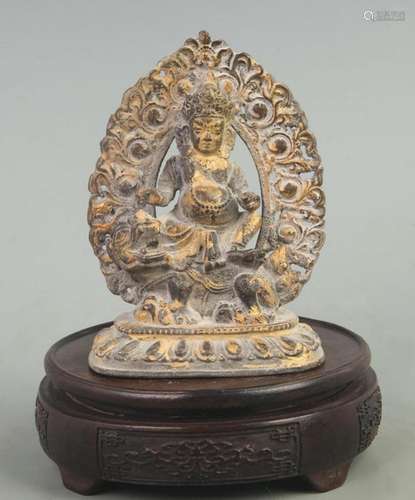 A FINE TIBETAN BUDDHISM BRONZE STATUE