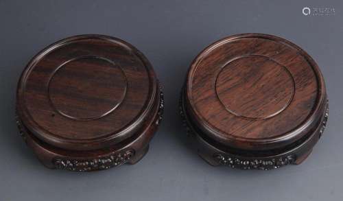 PAIR OF FINELY CARVED HUA LI MU WOODEN BASE
