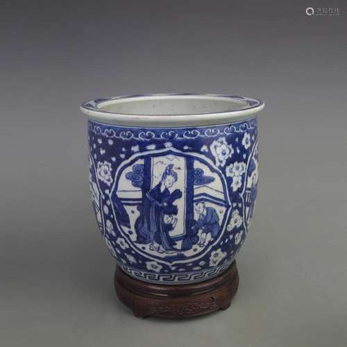 BLUE AND WHITE CHARACTER PATTERN PORCELAIN VASE