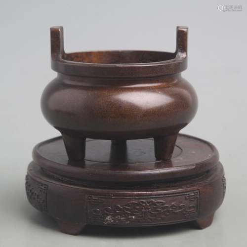 A FINE THREE FOOT BRONZE CENSER