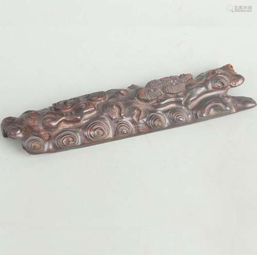 A FINELY CARVED SANDALWOOD PEN HOLDER