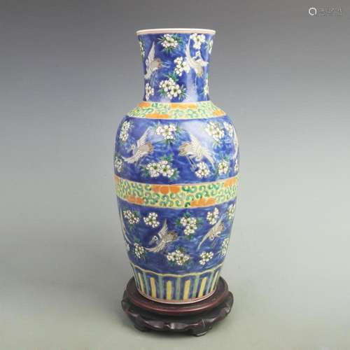 DARN BLUE GLAZED CRANE PATTERN GUAN YIN VASE