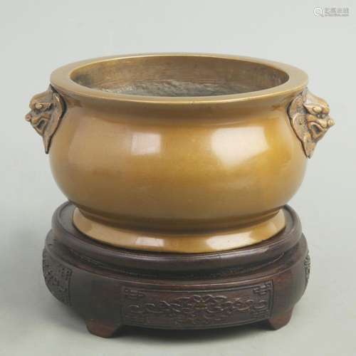 A FINE BRONZE MADE ROUND CENSER