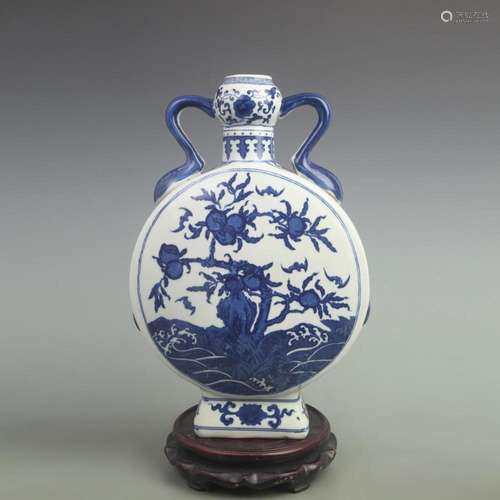 BLUE AND WHITE DRAGON PATTERN PORCELAIN FLAT VASE