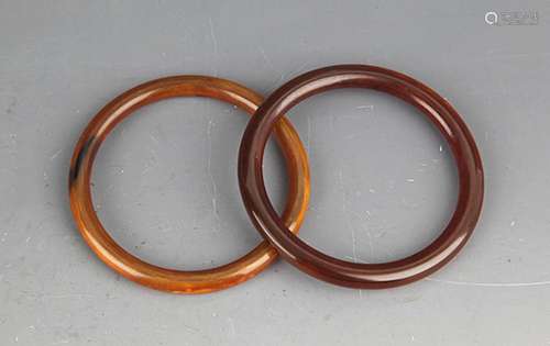 PAIR OF HORN MADE OLD BRACELETS