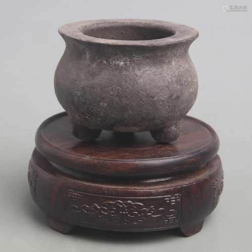 A FINE SMALL THREE FOOT BRONZE CENSER