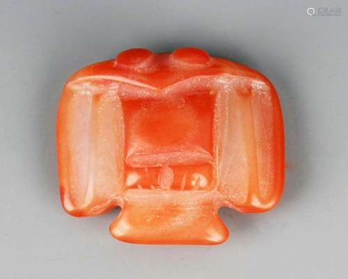 A FINE HONG SHAN CULTURE BIRD SHAPE PENDANT