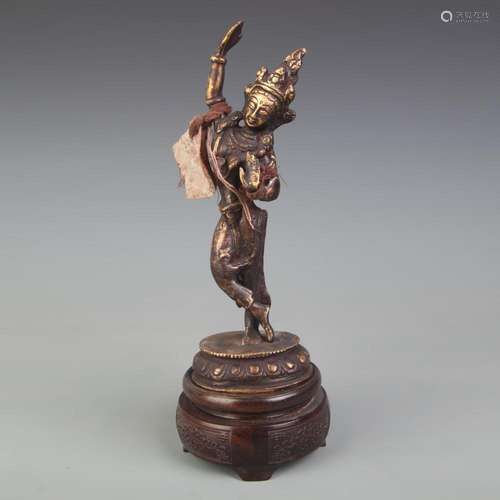 A FINE TIBETAN BUDDHISM DAKINI BRONZE STATUE