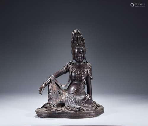 Seated Red Sandalwood Water Moon Avalokitesvara