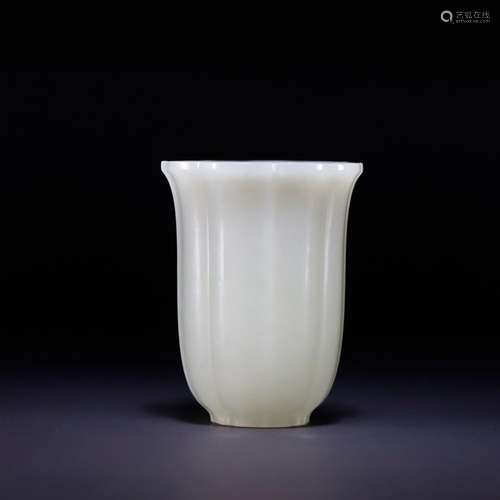 Hetian jade scented cup