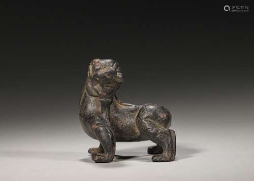 A copper beast ornament,Ming Dynasty,China