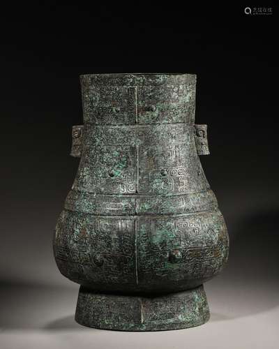 A taotie patterned double-eared bronze zun,Han Dynasty,China