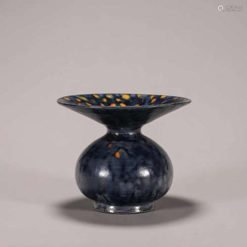 A spotted blue glaze Gongxian kiln porcelain vase,Tang Dynas...