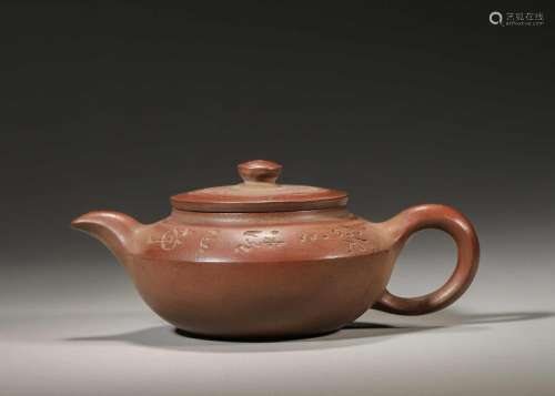 An inscribed zisha clay teapot,Qing Dynasty,China
