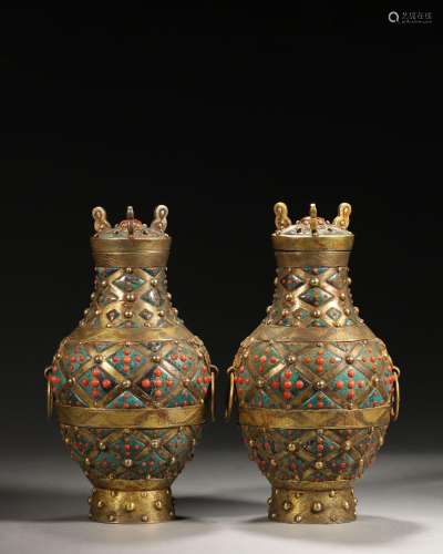 A pair of gem-inlaid gilding silver vases ,Qing Dynasty,Chin...