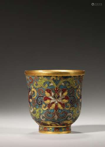 An interlocking flower patterned cloisonne cup,Qing Dynasty,...