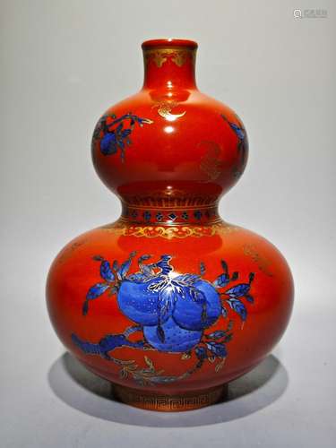 Blue and white sand red three more gold gourd bottle