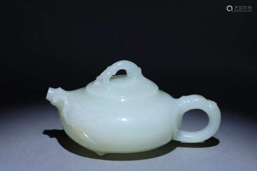 Hetian jade festival high rise teapot