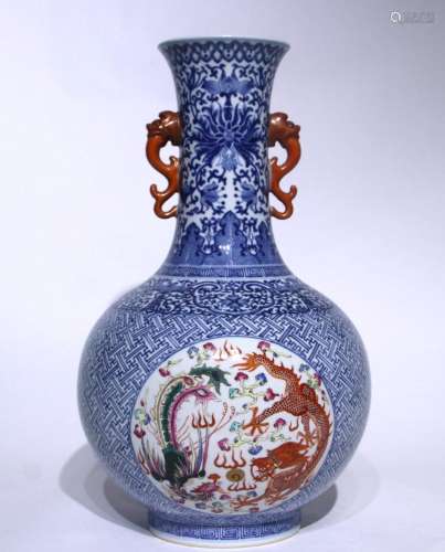Pastel Window Dragon Pattern Appreciation Vase
