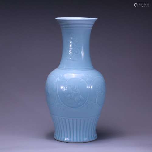 Sky Blue Glazed Carved Flower Appreciation Vase
