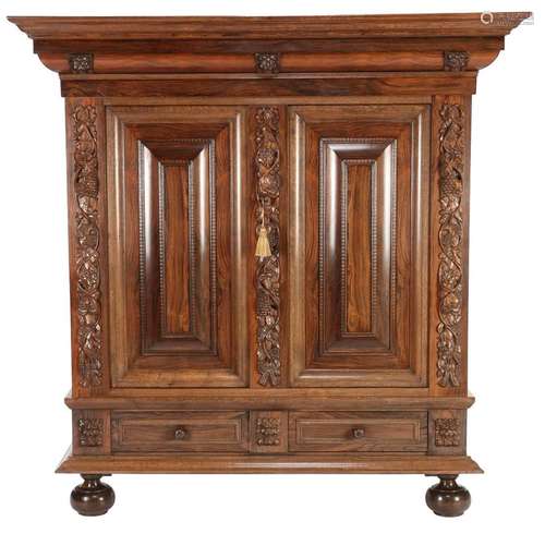 Vine cabinet