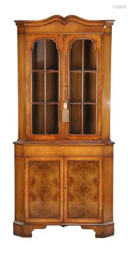 Display cabinet