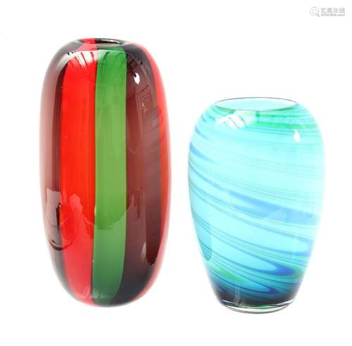 2 colored glass vases