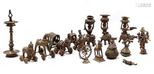 15 bronze objects