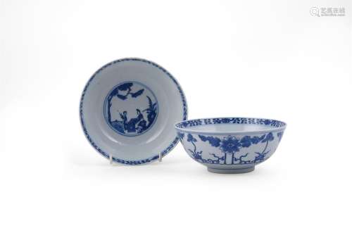 A pair of Chinese blue and white bowls