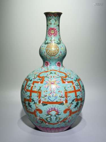 Longevity and boundless gourd bottle with rolling pattern on...